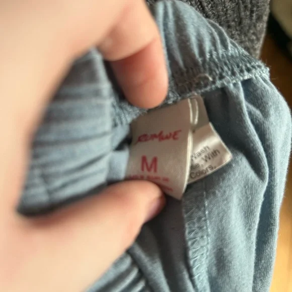 Skeleton blue and white - Picture 3 of 3